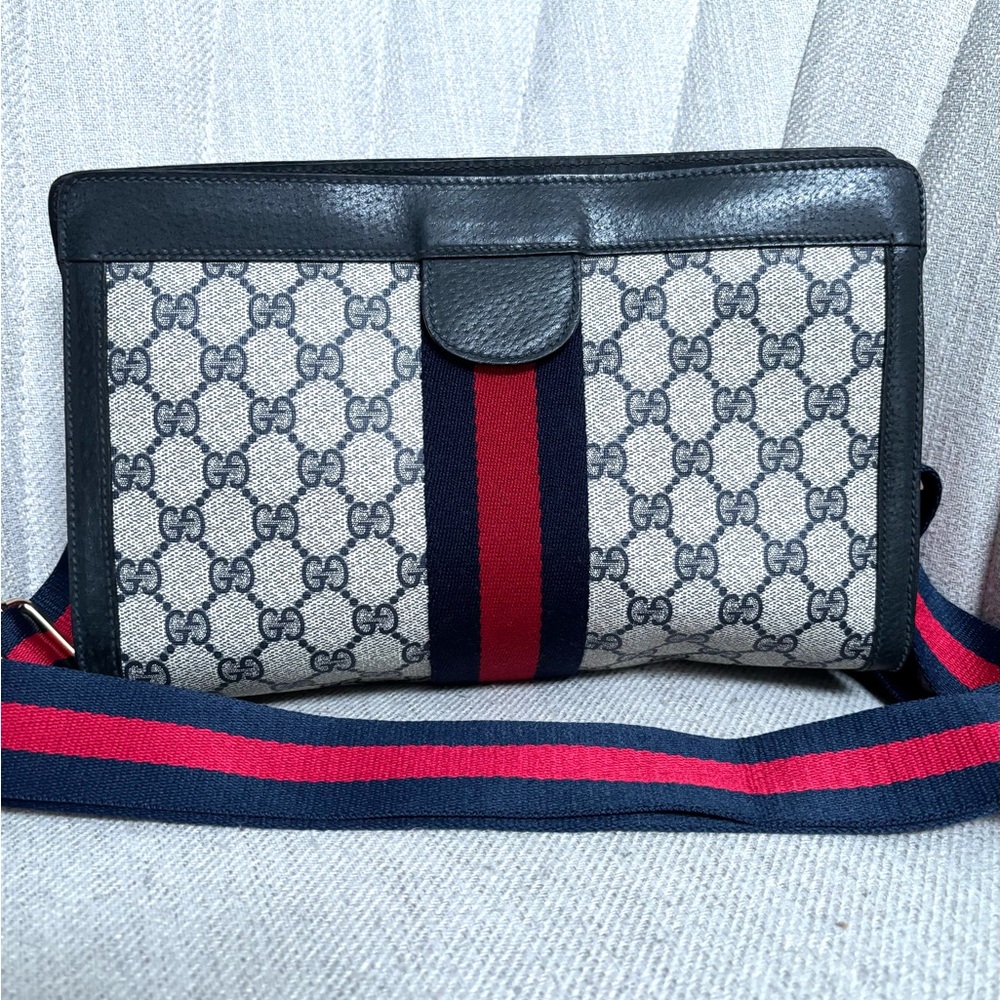 GUCCI GG Navy Stripe Monogram Crossbody Clutch